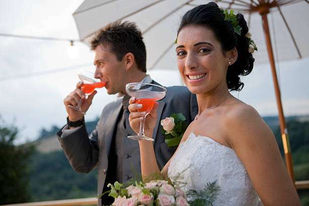 Why must cocktail shaker glasses be used at wedding receptions? 3 istockphoto 173762199 612x612 1